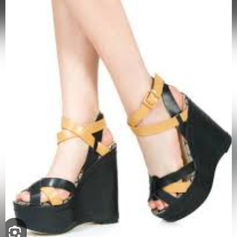 JustFab Black and Tan Wedge Sandals